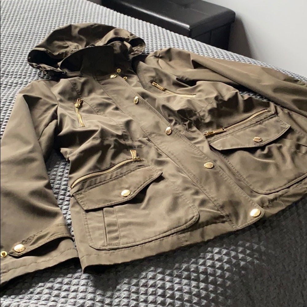 Michael Kors Hunter Green Rain Coat, like new